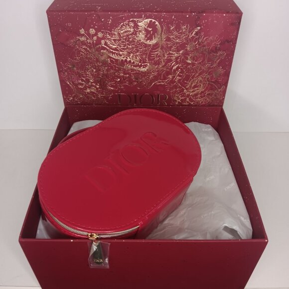 TWO DIOR RED PATENT VANITY CASE / PLEASE READ DESCRIPTION - Picture 6 of 16
